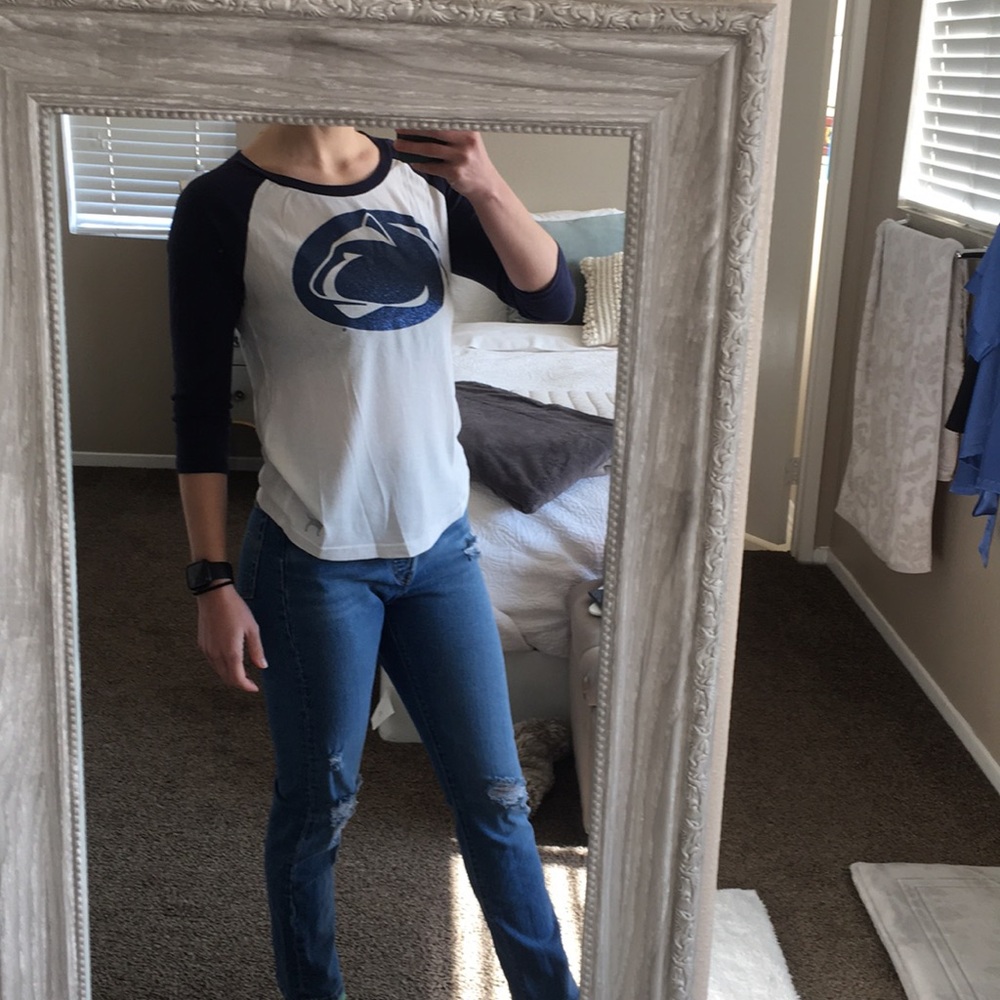Psu glitter lion head top